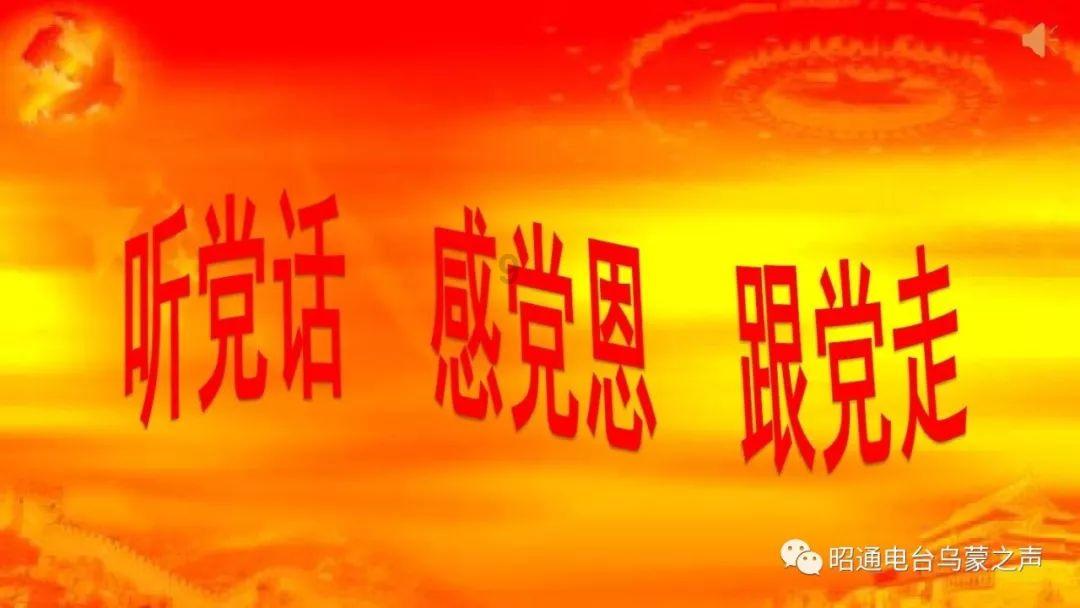 逃离黑与白的房间